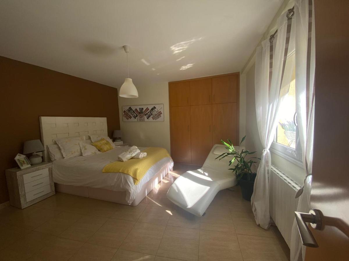 Habitacion Amplia Y Comoda Reus Exterior photo